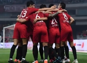 包含上海上港不敌四川，球员表现稳定的词条