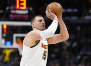 约基奇官方公布新规，库里引发争议，险胜球迷热议！