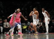 篮网新秀突破封盖，助球队逆转关键时刻